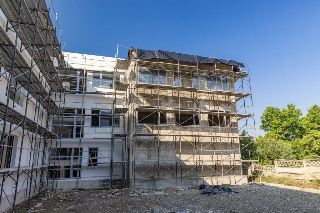Altbausanierung Maßnahmen – sinnvolle Schritte zur Modernisierung von Altbauten